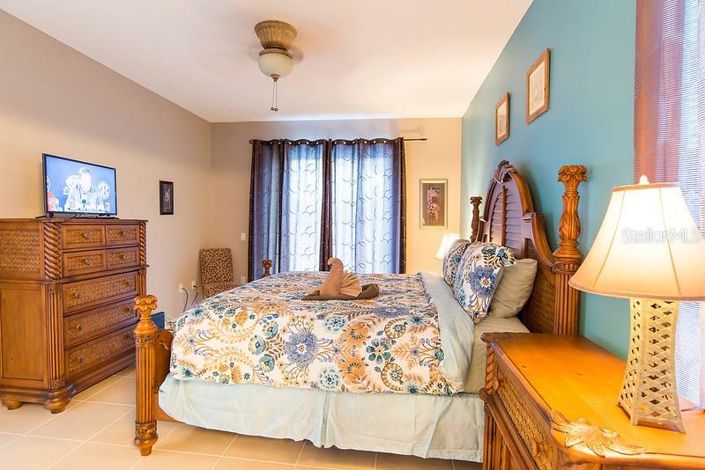 Image No.9-7 Bed Property for sale