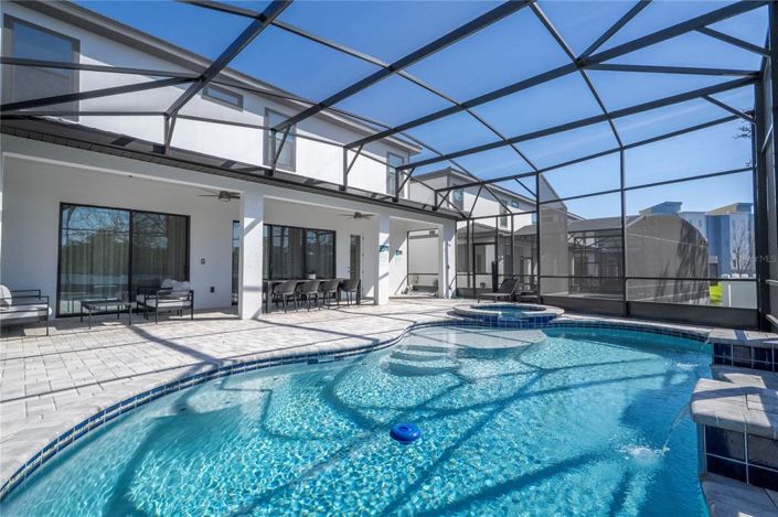 Image No.45-9 Bed Property for sale