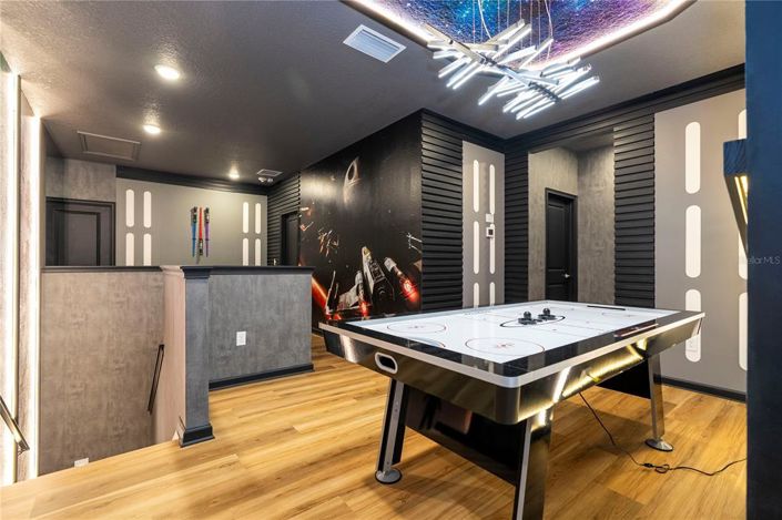 Image No.50-9 Bed Property for sale