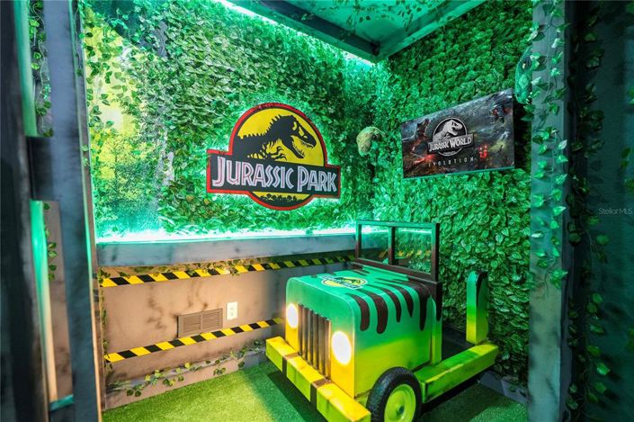 Image No.61-9 Bed Property for sale