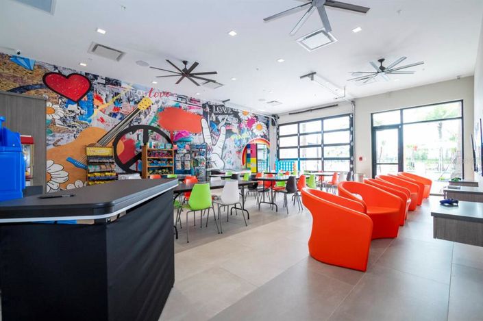 Image No.96-9 Bed Property for sale