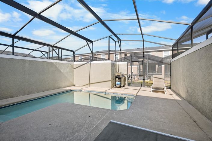 Image No.25-4 Bed Townhouse for sale