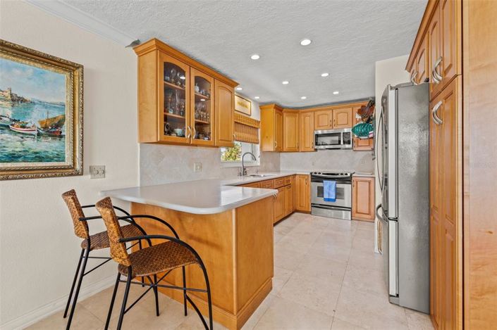 Image No.12-3 Bed Property for sale