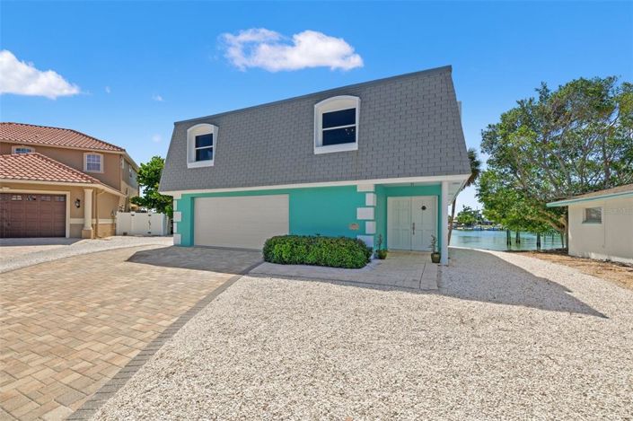 Image No.2-3 Bed Property for sale