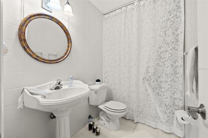 Image No.31-3 Bed Property for sale