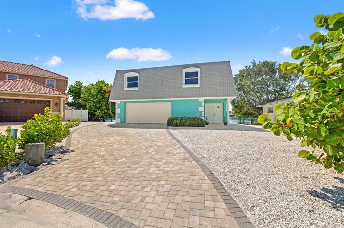 Image No.49-3 Bed Property for sale