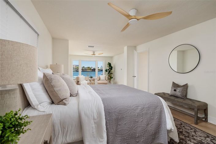 Image No.10-3 Bed Property for sale