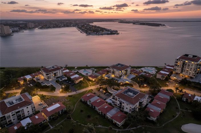 Image No.28-Propriété de 2 chambres à vendre à St. Petersburg