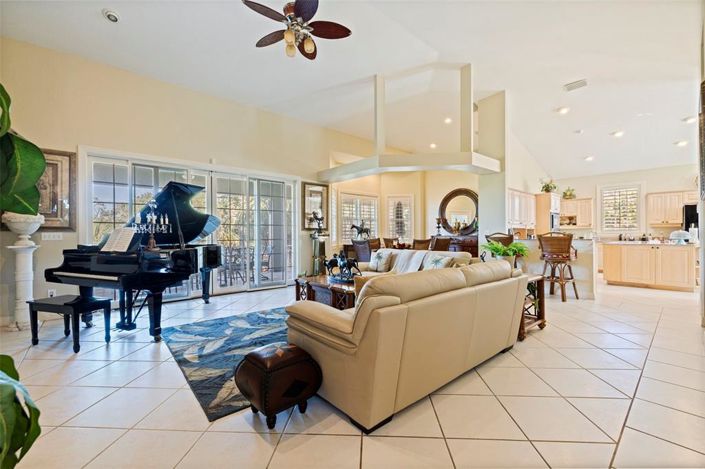 Image No.26-Propriété de 4 chambres à vendre à Floride