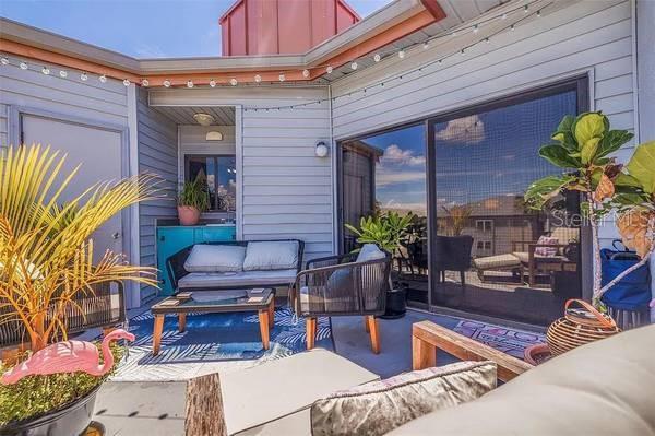 Image No.12-2 Bed Property for sale