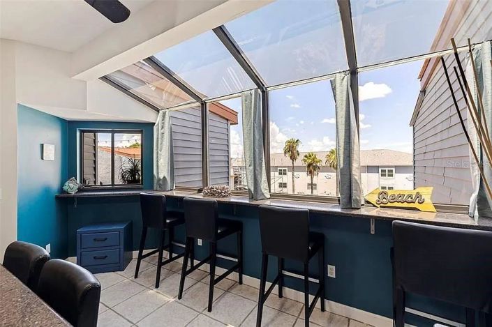 Image No.7-2 Bed Property for sale