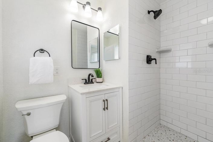 Image No.16-3 Bed Property for sale