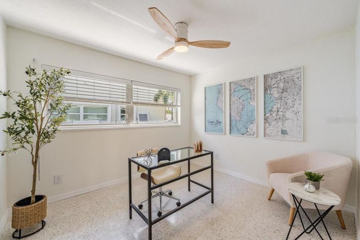 Image No.17-3 Bed Property for sale