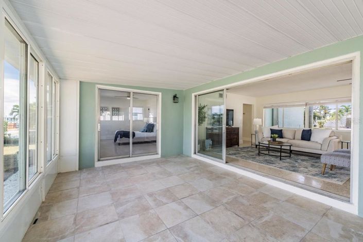 Image No.24-3 Bed Property for sale