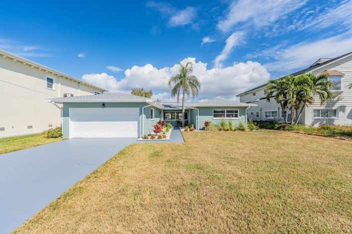 Image No.36-3 Bed Property for sale