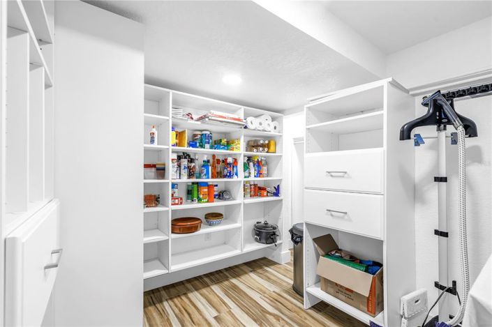 Image No.22-3 Bed Property for sale