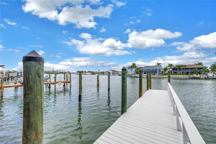 Image No.32-3 Bed Property for sale