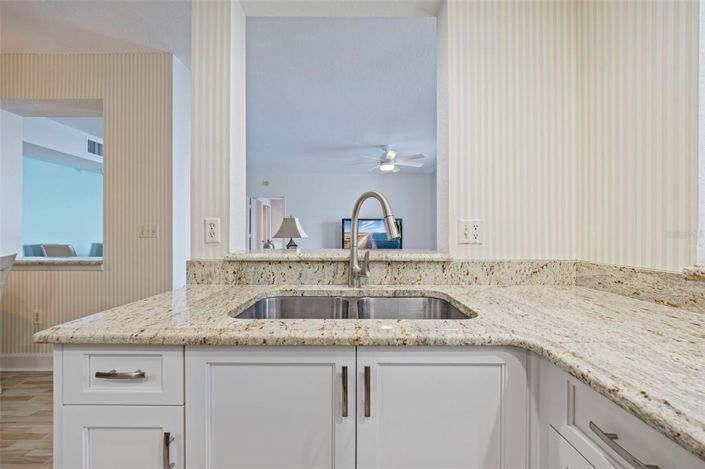 Image No.15-2 Bed Property for sale