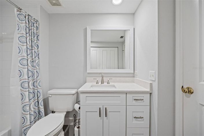 Image No.30-2 Bed Property for sale