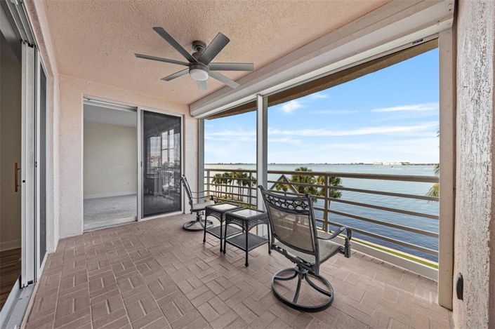 Image No.36-2 Bed Property for sale