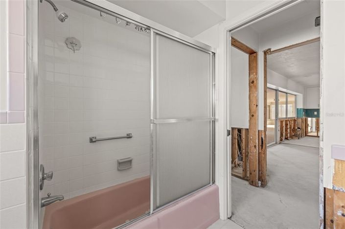 Image No.25-3 Bed Property for sale