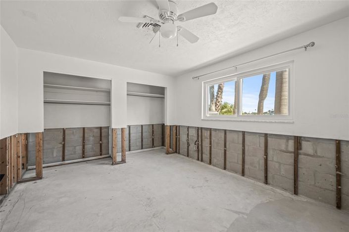 Image No.26-3 Bed Property for sale