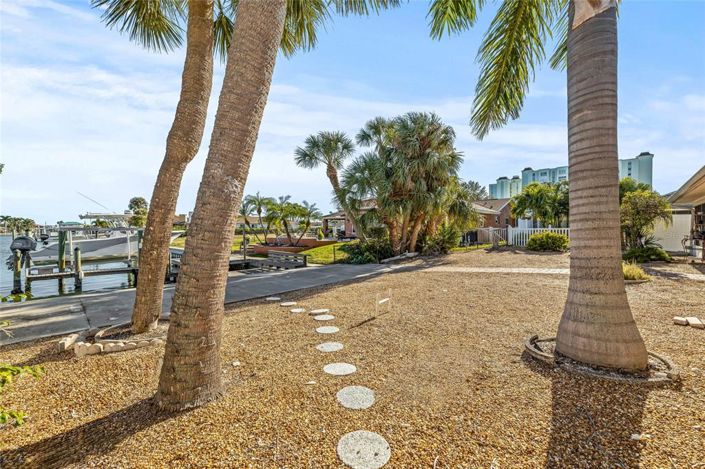 Image No.31-3 Bed Property for sale