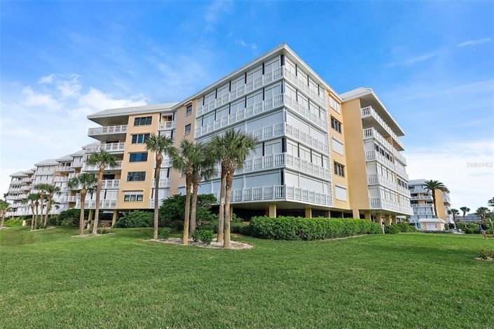 Image No.2-2 Bed Property for sale