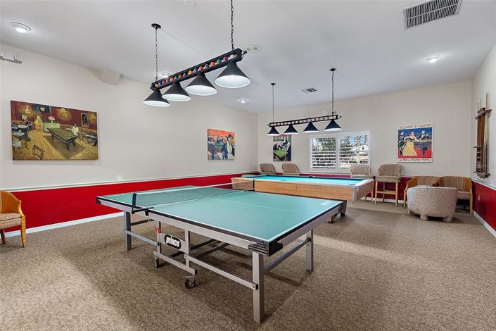 Image No.32-2 Bed Property for sale