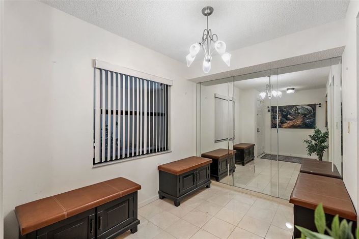 Image No.5-2 Bed Property for sale