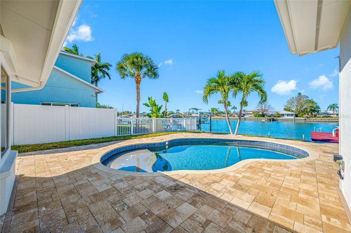 Image No.49-3 Bed Property for sale