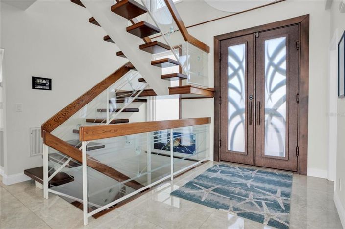 Image No.20-4 Bed Property for sale