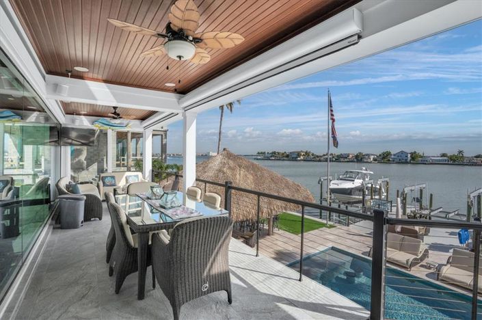 Image No.24-4 Bed Property for sale