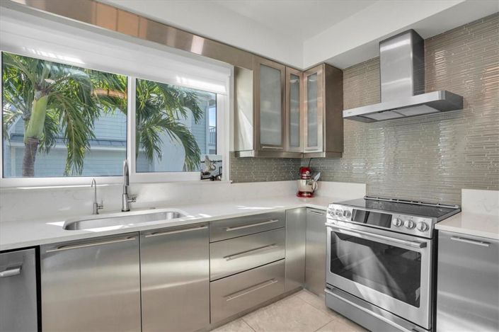 Image No.29-4 Bed Property for sale