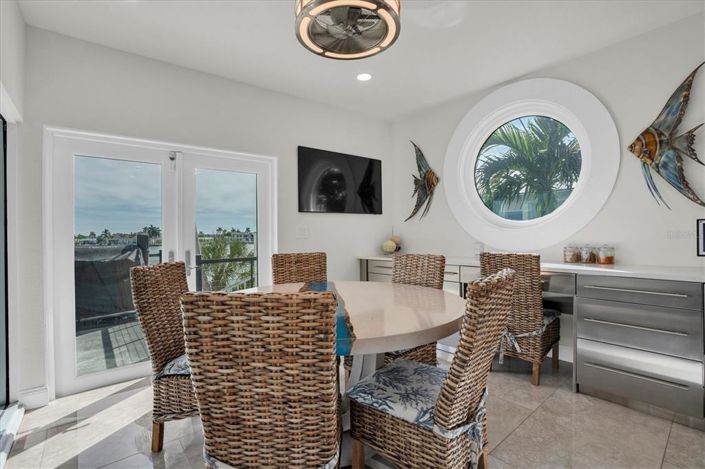 Image No.31-4 Bed Property for sale