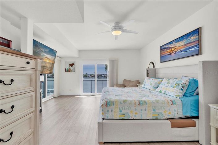 Image No.40-4 Bed Property for sale