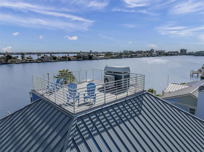 Image No.63-4 Bed Property for sale