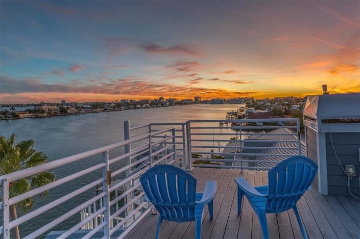 Image No.68-4 Bed Property for sale