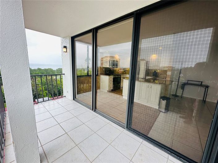 Image No.15-2 Bed Property for sale