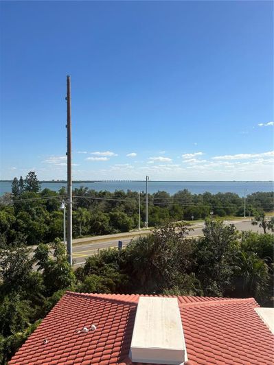 Image No.20-2 Bed Property for sale