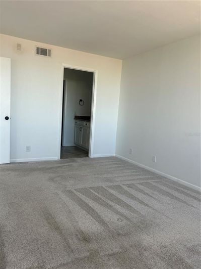 Image No.23-2 Bed Property for sale