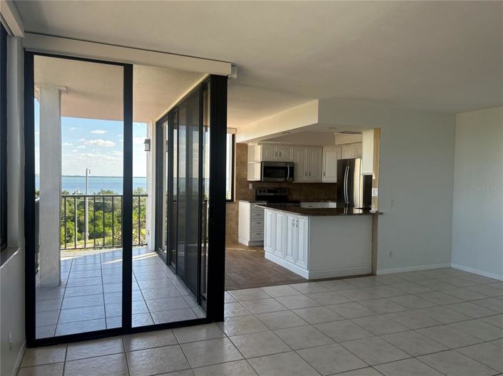 Image No.5-2 Bed Property for sale