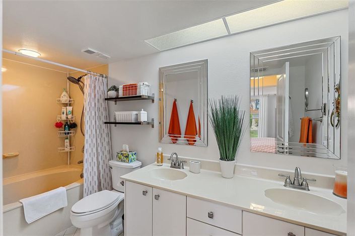 Image No.19-2 Bed Property for sale