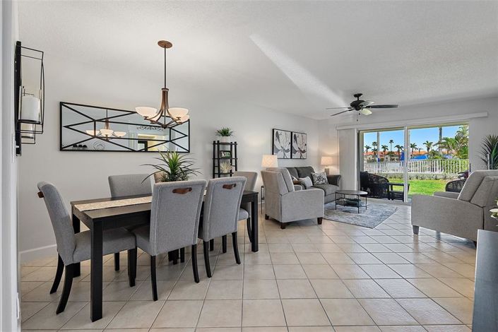 Image No.22-2 Bed Property for sale