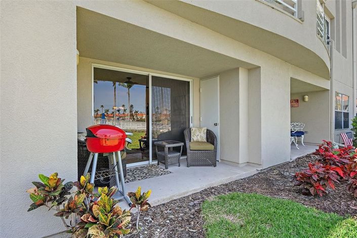 Image No.27-2 Bed Property for sale