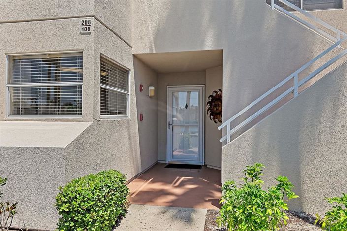 Image No.30-2 Bed Property for sale