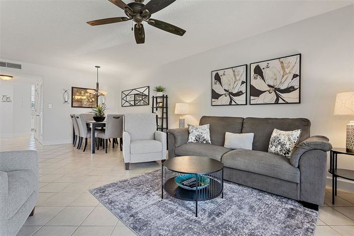 Image No.9-2 Bed Property for sale