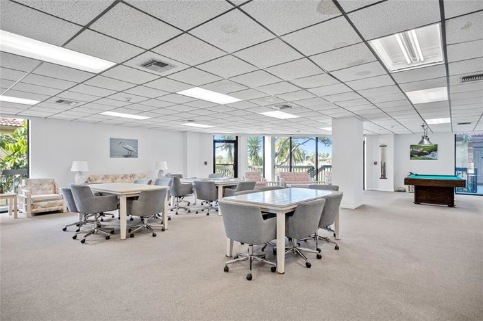 Image No.33-2 Bed Property for sale