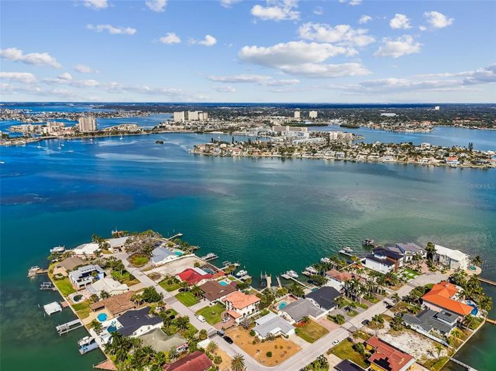 Image No.22-Propriété de 2 chambres à vendre à Floride