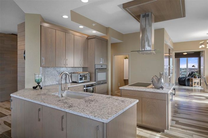 Image No.18-3 Bed Property for sale